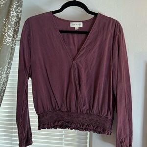 Cloth & Stone v neck button close blouse